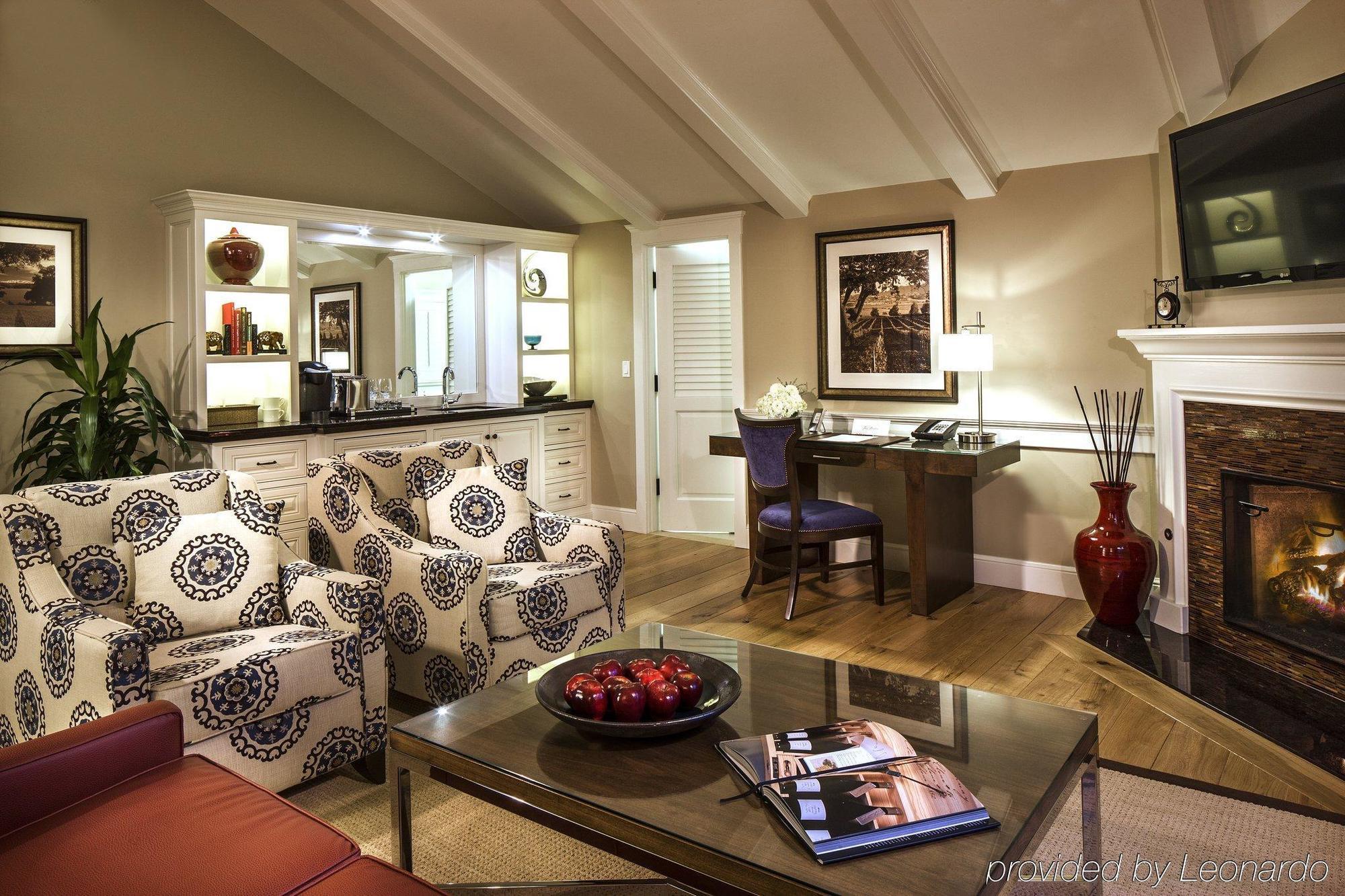 Fess Parker Wine Country Inn Лос Оливос Екстериор снимка