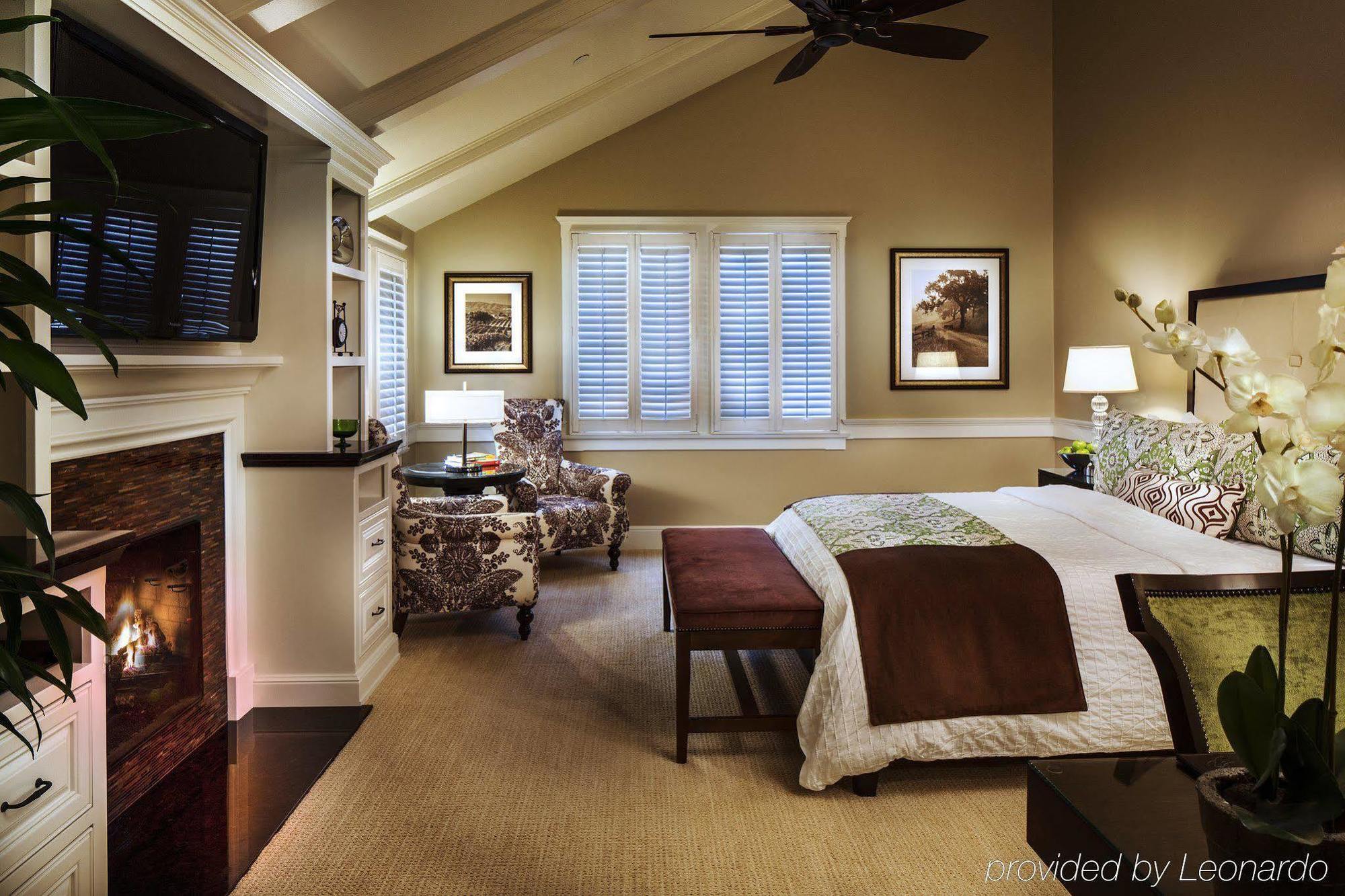 Fess Parker Wine Country Inn Лос Оливос Екстериор снимка