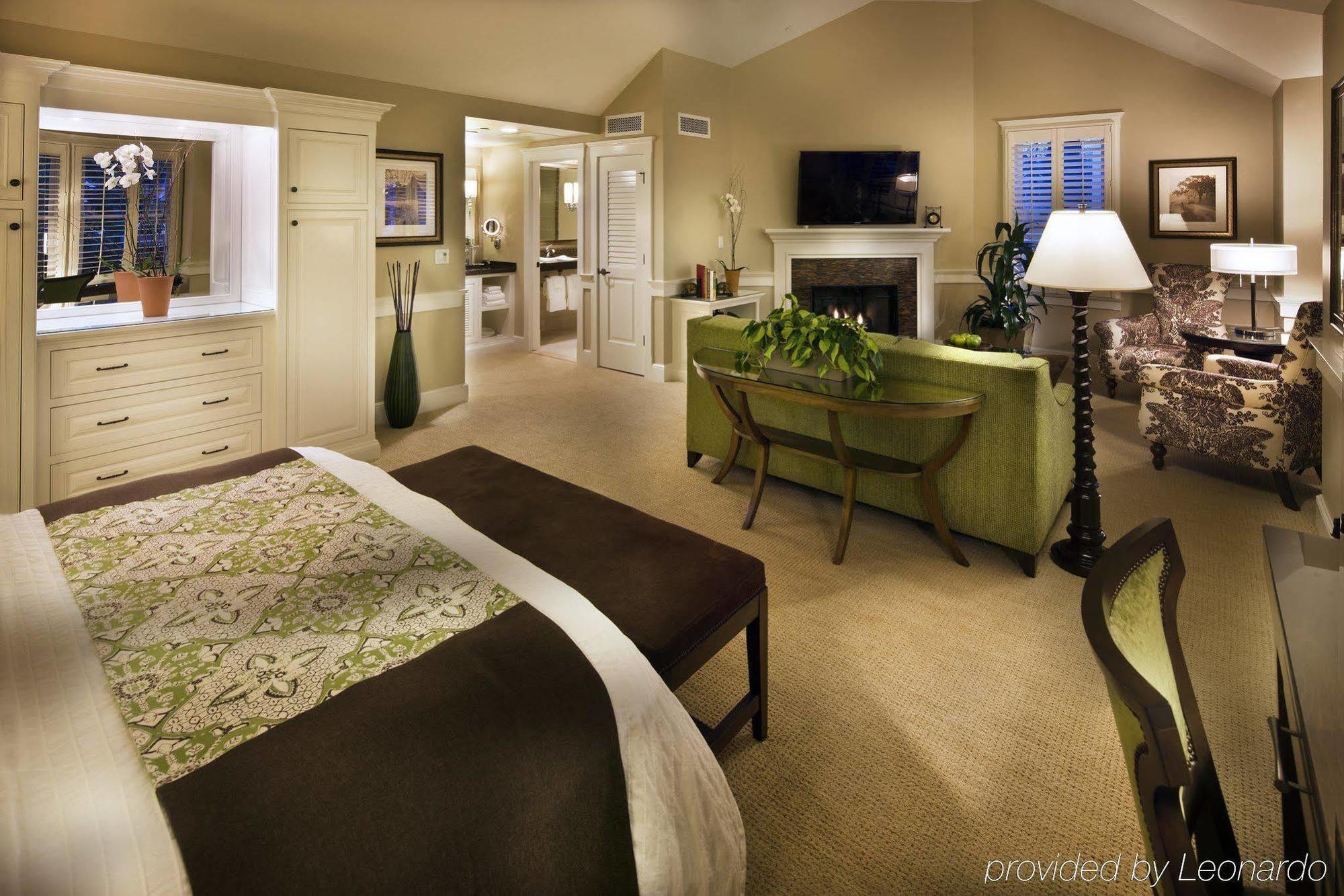 Fess Parker Wine Country Inn Лос Оливос Екстериор снимка